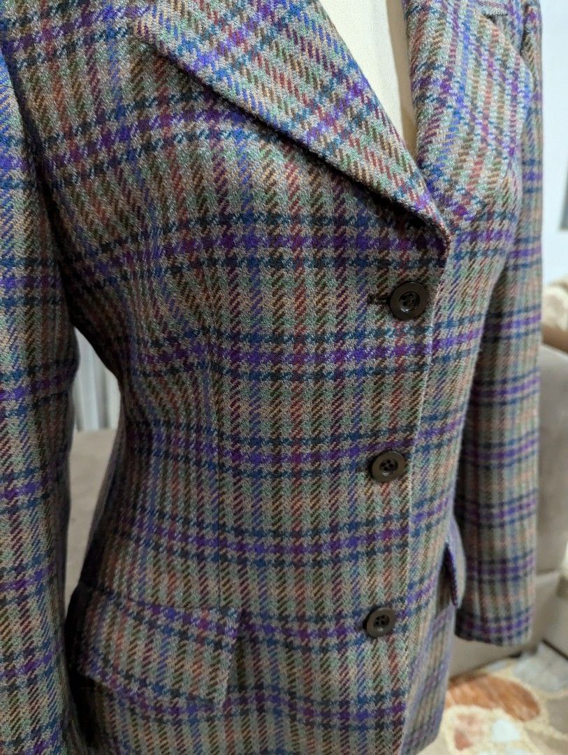 Vintage Dior Blazer S-M (Category: Luxury Apparel) located in Taguig. Submitted by piecesforless (Listing ID 1337162705, Image 3). Description: msg for dimensions price negotiable location: Quezon City.