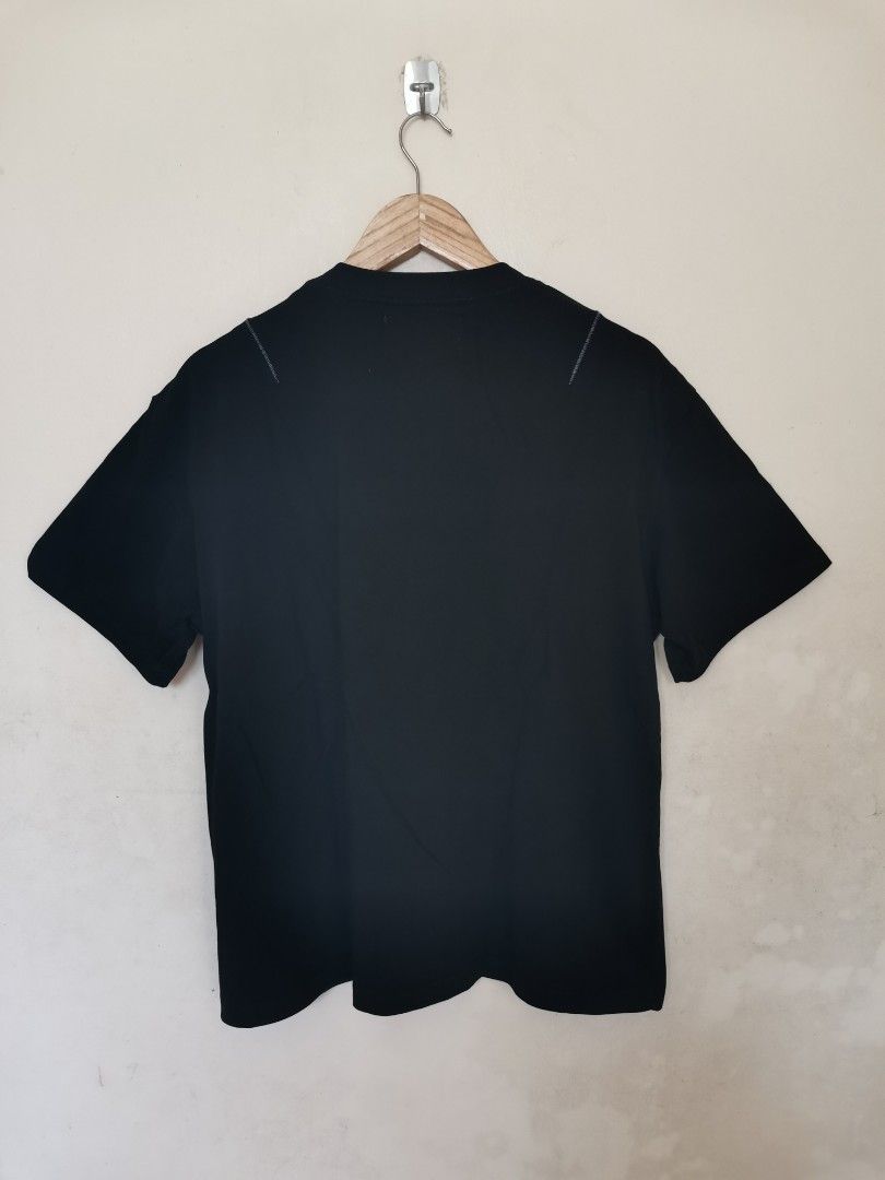 DARTED LOGO T-SHIRT (BLACK) – VUJA DÉ