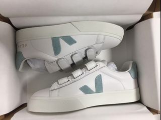 White sneaker men” For Sale | Sneakers | Carousell Singapore
