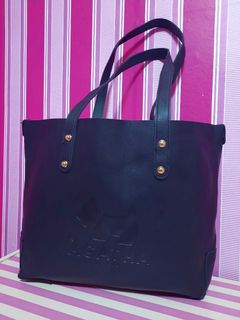 (Kategori: ) berada di . Dikirim oleh jual.preloved.ok (ID iklan 1334107397, Gambar 1). Deskripsi: .