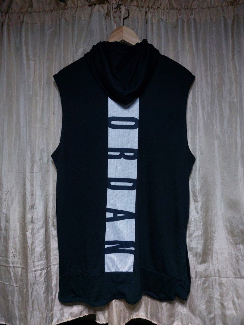 Air Jordan Dri Fit Sleeveless Breathable Hooded Pullover Men s Fashion Activewear on Carousell