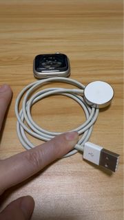 由 applestore33 (刊登 ID 1334165807，圖片 1) 提交，位於 的 (類別：)，說明：。