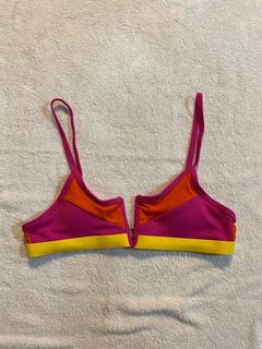 (Category: ) located in . Submitted by bilinaplspls (Listing ID 1334044549, Image 1). Description: .