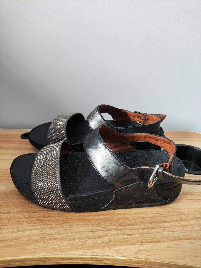BUY 1 GET 1 ORIGINAL FITFLOP SIZE 5.5 6 Women s Fashion Footwear Flats Sandals on Carousell