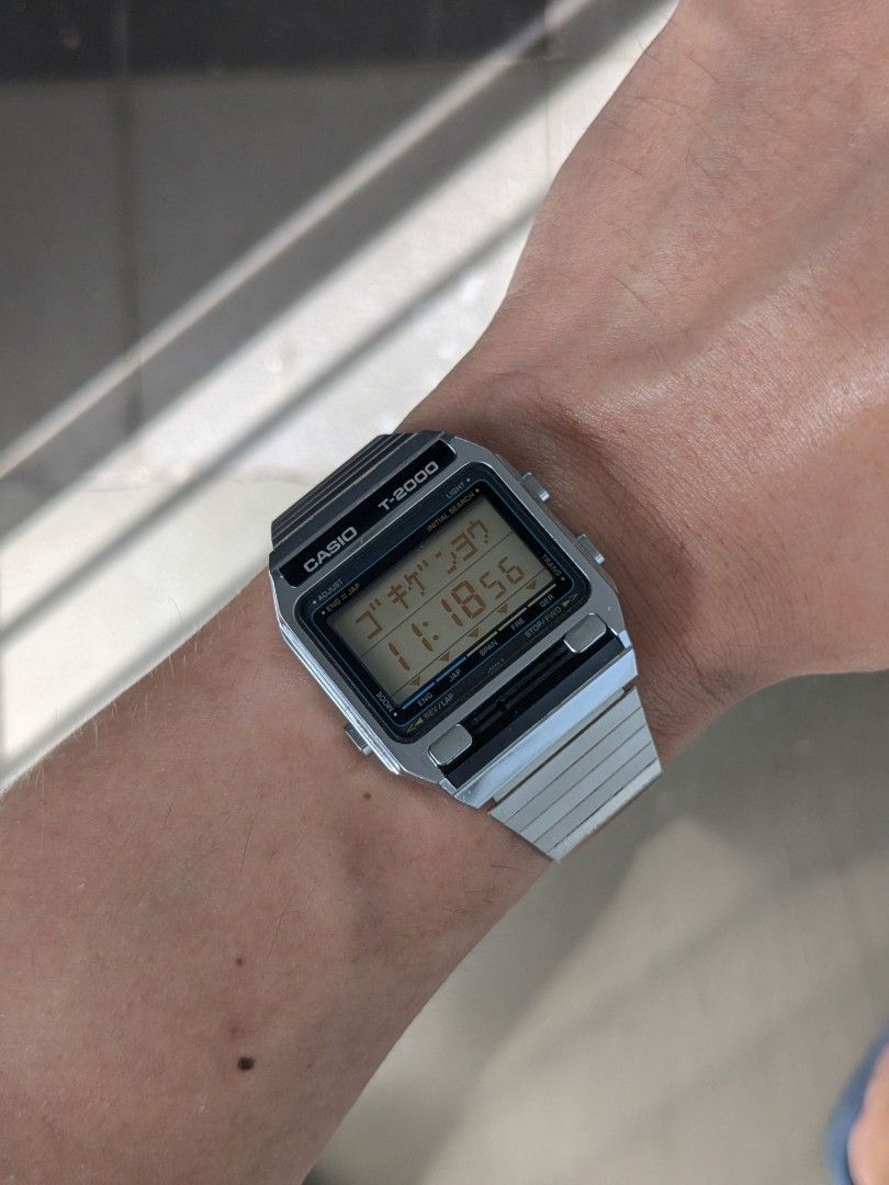 Casio Vintage Digital T-2000 (Dictionary watch), Men's Fashion