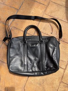 (Category: ) located in . Submitted by hh_preloved_collection (Listing ID 1334183727, Image 1). Description: .