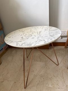 Moving out sales Collection item 1