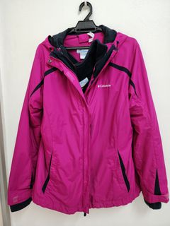 (Category: ) located in . Submitted by ching.preloved (Listing ID 1334022746, Image 1). Description: .