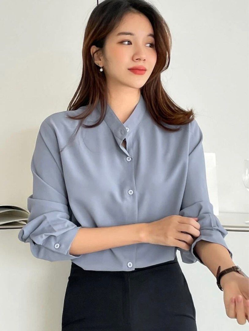 DAZY solid button front (Category: Blouses) located in Singapore. Submitted by suppliesatrium (Listing ID 1334163874, Image 4). Description: 1. dusty pink: available 2. blue: available price: $6 each; $10 both (fixed) general: - would prefer buyers to self-collect - if mailing is preferred, mailing fees are to be bond by buyer original listing: http://api-shein.shein.com/h5/sharejump/appjump?link=llsQnr9oiyR&localcountry=SG&url_from=GM75753111059