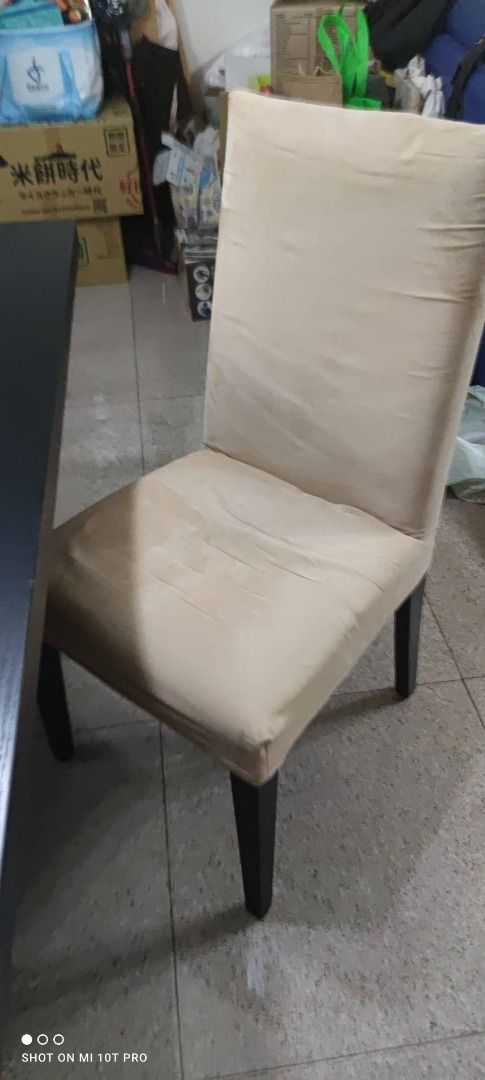 Dinner table (Category: Chairs) located in Singapore. Submitted by kc96227411 (Listing ID 1334145488, Image 2). Description: Well taken care and solid wood. Dinner table x 1 Dinner chair x 4 Lenght 160 cm x width 90 cm x Height 75cm Self collection at Jurong West. If need delivery, charges at $80..