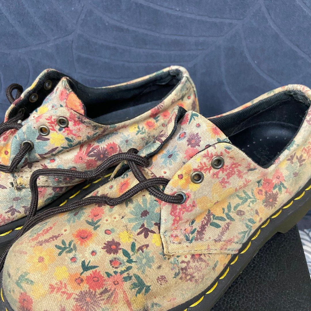 DR. MARTENS 1461 WANDERLUST CANVAS WOMENS FLORAL OXFORD 3 EYE SHOES DOC S Women s Fashion Footwear Loafers on Carousell