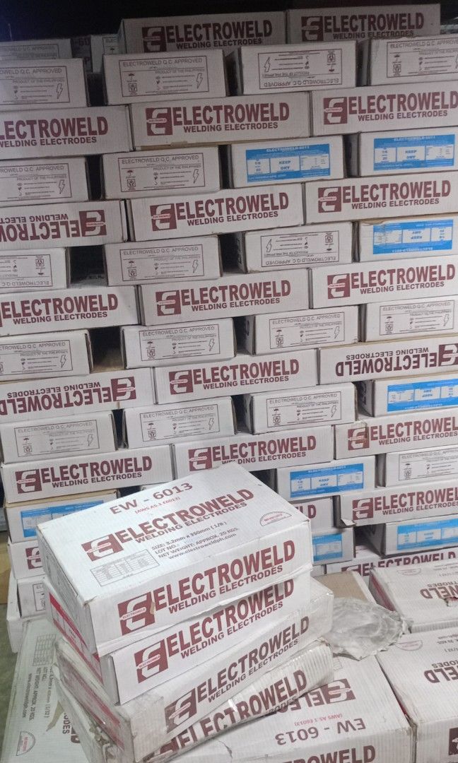 Electroweld welding rod 6013,6011,7018 (Category: Construction & Building Materials) located in Paranaque City. Submitted by renyshemshardware (Listing ID 1334023680, Image 2). Description: Electroweld welding rod 20 kilos per box. 6013 3.2mm 6011 3.2mm 7018 3.2mm.