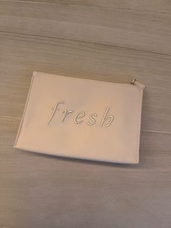 Fresh Skincare Makeup Bag 護膚品化妝袋64168643268482110