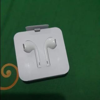 (Kategori: ) berada di . Dikirim oleh punya.banyak.barang.yang.keren (ID iklan 1334180920, Gambar 1). Deskripsi: .