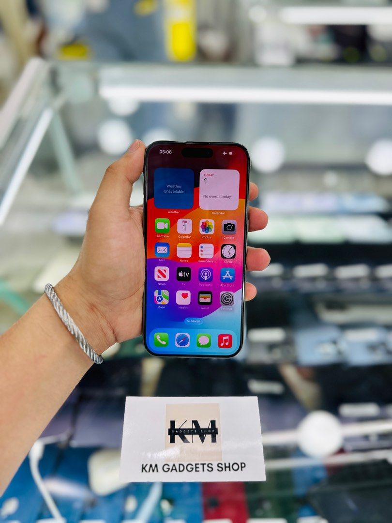 IPHONE 15 PRO 256GB OPENLINE 100 BATTERY HEALTH NTC APPROVED, Mobile