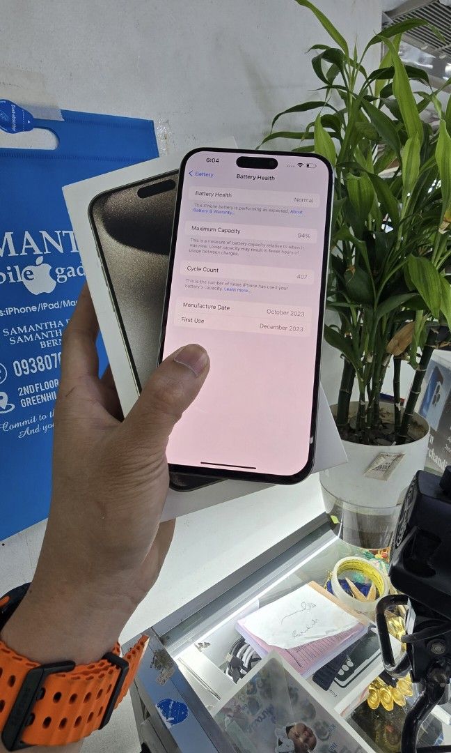 Iphone 15 Promax 512gb HK Variant Dual Sim Openline (Category: iPhone 15 Series) located in Quezon City. Submitted by samanthaga21954 (Listing ID 1334145603, Image 3). Description: Iphone 15 Promax 512gb HK Variant Dual Sim Openline Secondhand SAme Serial Box Onhand Stock Issue Replace LCD Good Units Ready Units.
