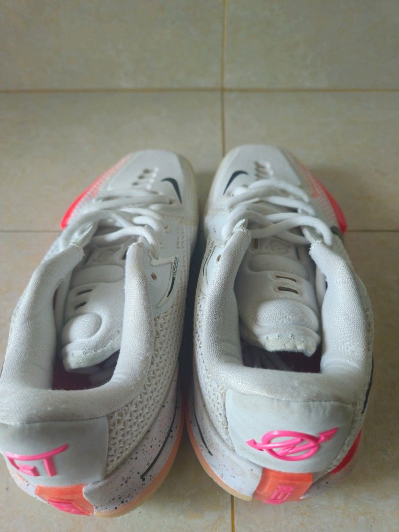 Kasut badminton nike hot sale