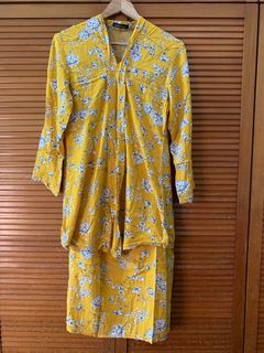 (Category: ) located in . Submitted by sissy.thriftco (Listing ID 1334115569, Image 1). Description: .