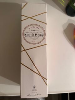 （分類：）位於 。 由 abcdeseller 提交（商品編號 1334177851，圖片 1）。簡介： 。