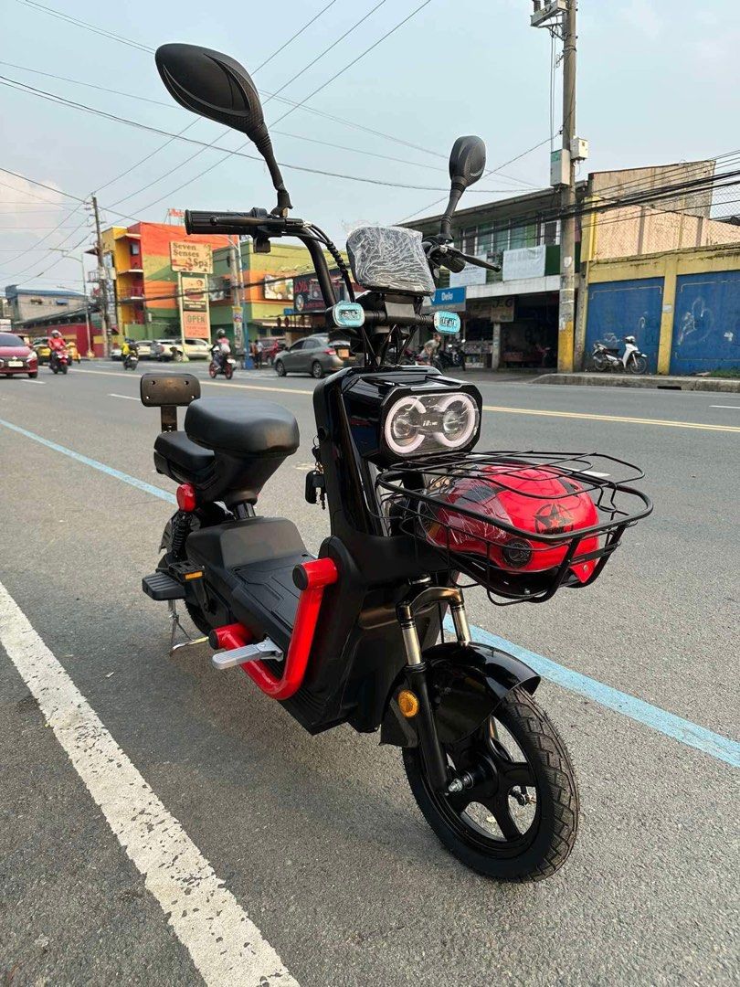 LISBON SUPER 125 2wheels E-BIKE (Category: Bicycles) located in Marikina City. Submitted by keionlines85428 (Listing ID 1334018806, Image 1). Description: RESTOCKED😎🥰 ⭐️ LISBON SUPER 125 2wheels E-BIKE 😱48v20ah ORIGINAL TIANNENG BATTERY😱 ‼️₱14,500 🆓FREE HELMET 🆓FREE SIDE MIRROR 🆓WITH CERTIFICATE OF Ownership SPECS: 👇👇 ✔️Digital Wide Gauge ✔️Big head light ✔️Keyless ✔️W/ Anti thef alarm ✔️With pedal ✔️With signal light front & rear ✔️Whee