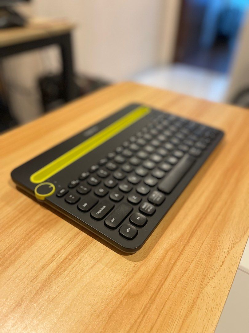 Logitech Keyboard (K480) (Category: Computer Keyboard) located in San Juan City. Submitted by jpmateo (Listing ID 1334137493, Image 3). Description: Logitech K480 Keyboard Price: 700 PHP Battery: Triple A Function: Bluetooth Condition: Great condition, rarely used RFS: Not using iPad anymore .