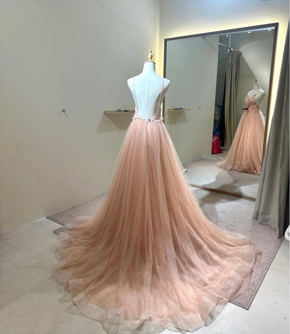 Low back ball gown 2025