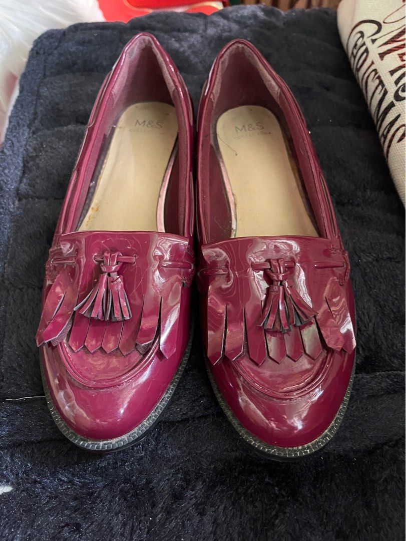 Marks and Spencer Loafer shoes (Category: Loafers) located in Quezon City. Submitted by marcus2019 (Listing ID 1332262304, Image 1). Description: Preloved.Very good condition.Slightly used.Size 8.5 to 9.