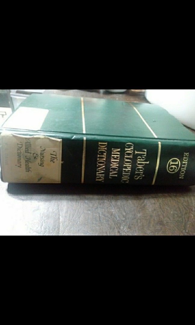 Medical dictionary (Category: Textbooks) located in Davao. Submitted by bravemoon_556cd5 (Listing ID 1334019623, Image 2). Description: pre owned from USA we ship Nationwide gcash or bank account payment mode.