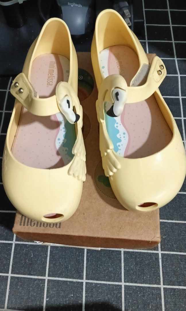 mini melissa flamingo US 11