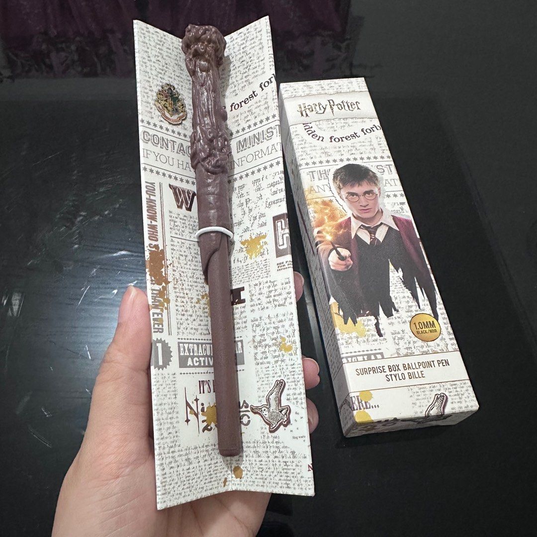 Miniso Harry Potter Wand Pen (Category: Stationery & School Supplies) located in Manila. Submitted by kjs.finds (Listing ID 1334148674, Image 2). Description: Miniso harry potter wand pen 🪄 Duplicate only 🥲 🪄 Willing to swap for Hermione Wand! PM mee!.