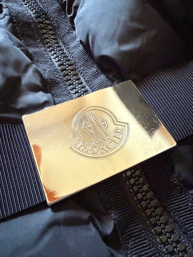 Moncler size small store