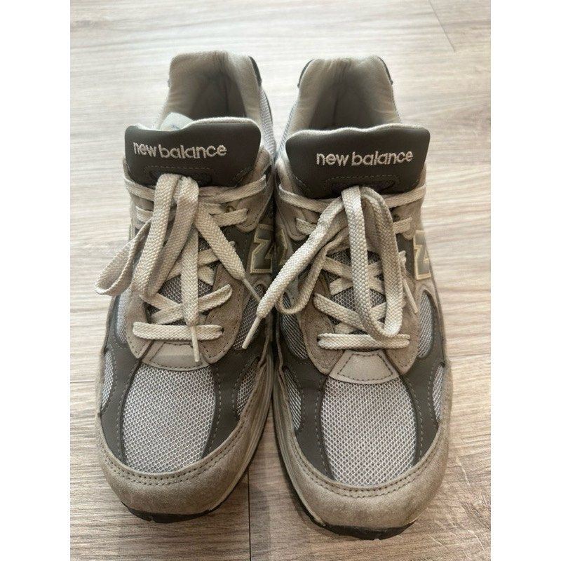 New Balance US9.5 3M M992GR M992EB