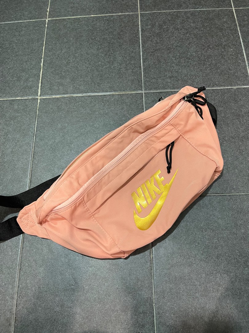 Nike sling bag rose gold hot sale