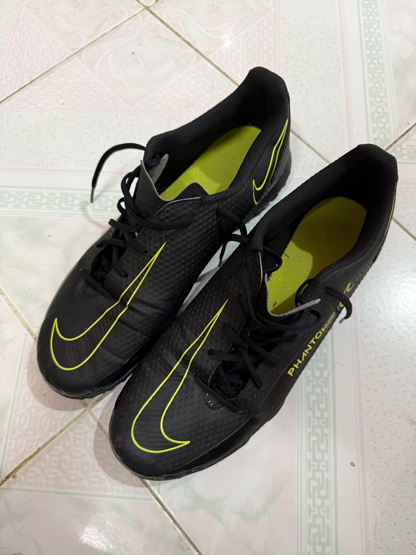 kasut futsal nike phantom