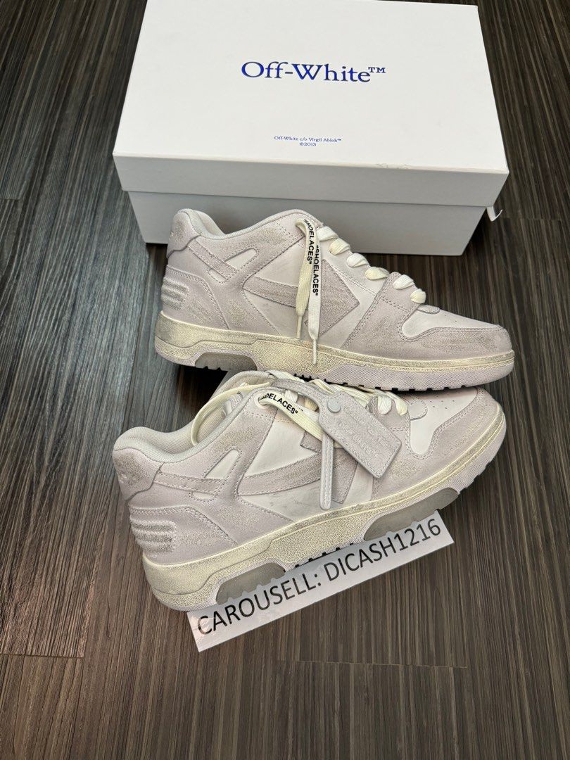 Vintage white sneakers outlet