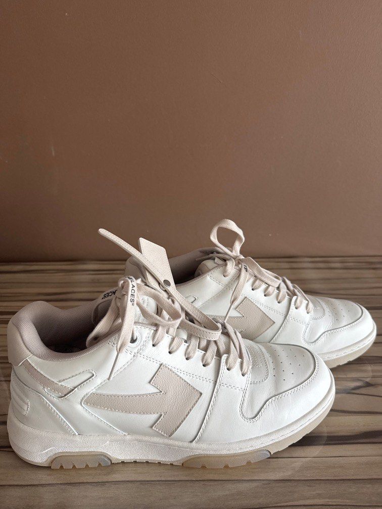 Off White Out of Office Low top sneakers