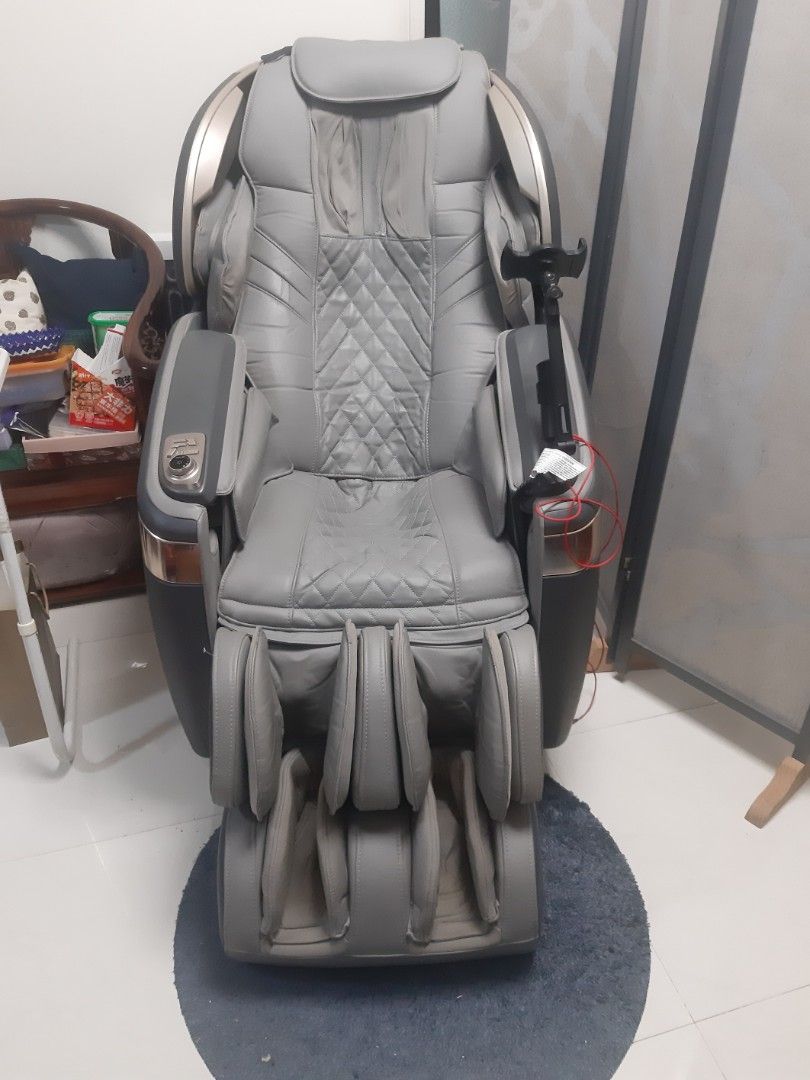 Ogawa Massage Chair