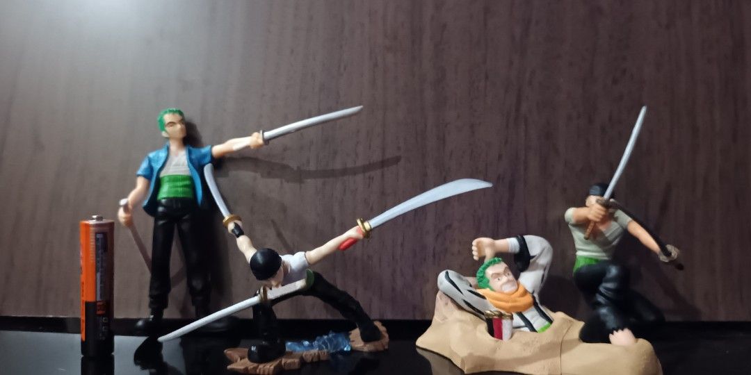 One Piece Bandai Zoro Figures Set (Category: Figurines & Statues) located in Minglanilla. Submitted by collectorboy143 (Listing ID 1334111251, Image 1). Description: .