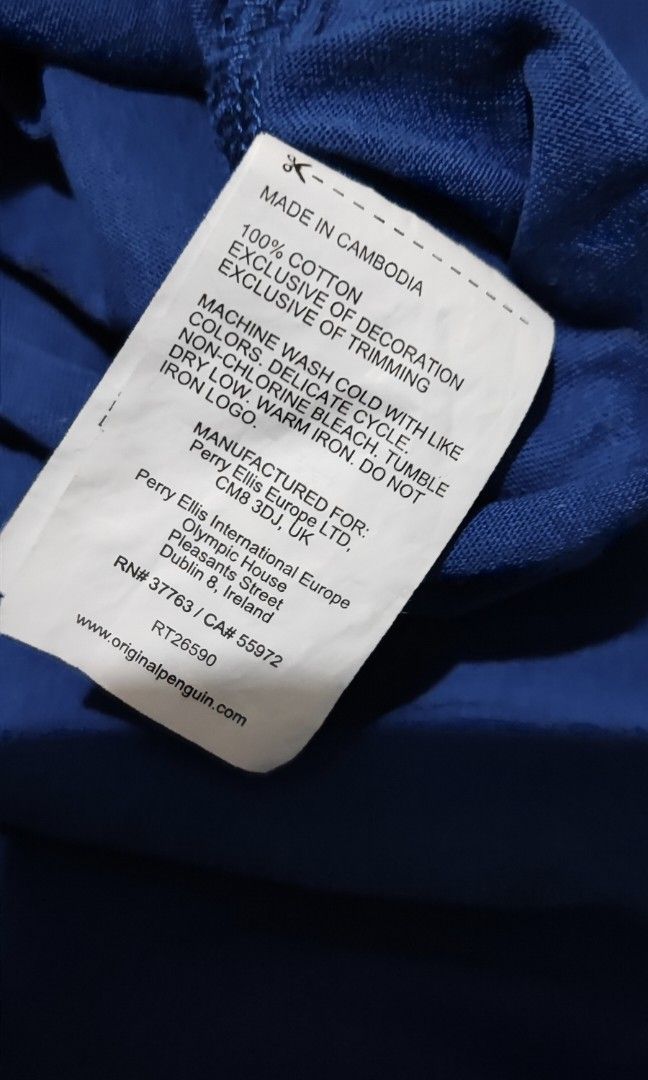 ORIGINAL PENGUIN (Category: Tshirts & Polo Shirts ) located in Taguig. Submitted by adejesus21 (Listing ID 1334127069, Image 3). Description: 100% AUTHENTIC ORIGINAL PENGUIN SIZE LARGE ON TAG DIMENSION - 22 WIDTH 28 LENGHT COLOR - ROYAL BLUE CONDITION - AS NEW 9.8/10 PRICE - P1,699 SHIPPED LOCATION - TAGUIG MODE OF PAYMENT - GCASH / METROBANK.