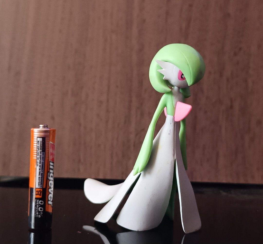 Pokemon Gardevoir Scale World (Category: Figurines & Statues) located in Minglanilla. Submitted by collectorboy143 (Listing ID 1334067483, Image 1). Description: .