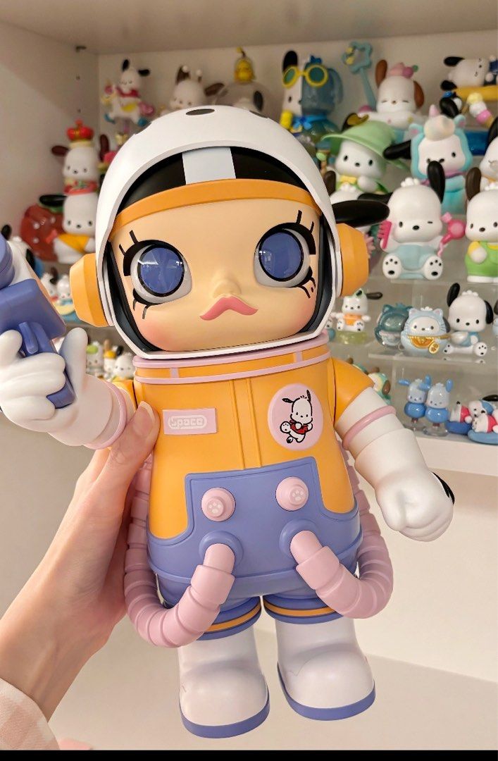 MEGA SPACE MOLLY SANRIO400%