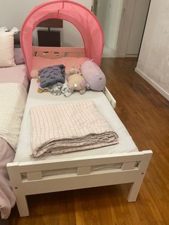 (Category: ) located in . Submitted by just.everything (Listing ID 1334158472, Image 1). Description: .