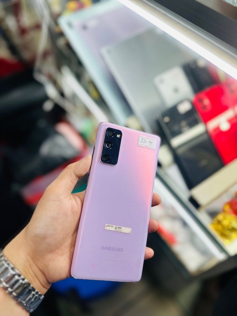 Samsung S20 FE 8:128GB OPENLINE NO ISSUES NTC APPROCED (Category: Samsung) located in San Juan City. Submitted by saabangadgetshop (Listing ID 1334164092, Image 2). Description: Onhand | Pre-owned Samsung s20 FE 8/128GV NTC APPROVED OPENLINE NO HIDDEN ISSUES NO HISTORY OF REPAIR 99%Smooth TEST TO SAWA RESET ALL YOU WANT NOT REFURBISHED AUTHENTIC PHONE ALL WORKING Mode of Payment : ⬇️ ▪️Cash ▪️Bank Transfer ▪️Gcash 📍Installment available here thr