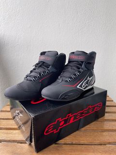 Kasut waterproof online