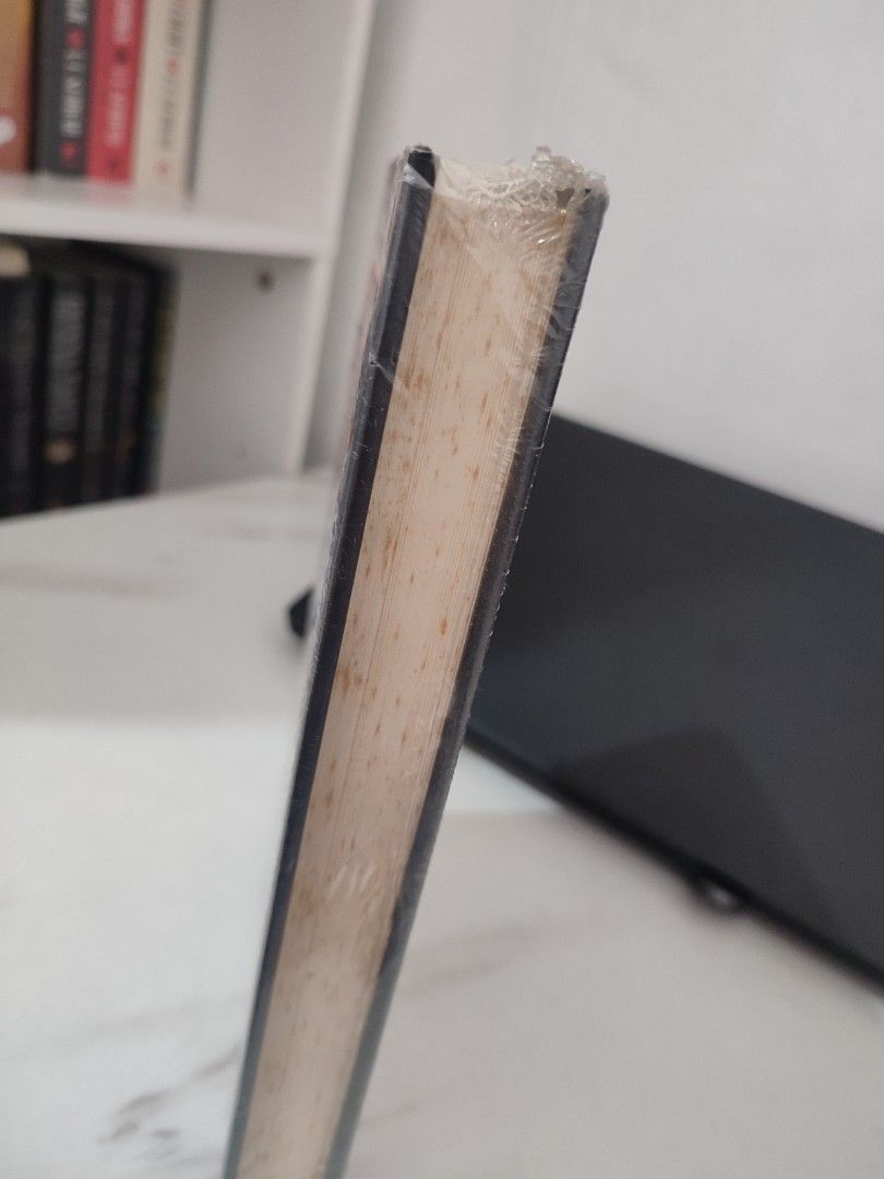The Scattering (Category: Storybooks) located in Pasig City. Submitted by Halinkaaaa (Listing ID 1334036623, Image 2). Description: Decluttering🍀 For courier delivery around Manila only. If outside Metro, kindly book for your own shipping..