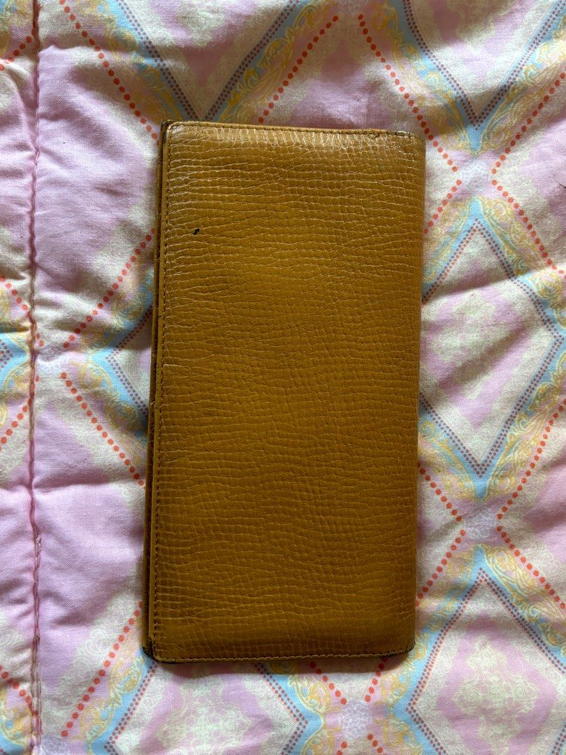 Vintage Christian Dior Slim Wallet (Category: Luxury Bags & Wallets) located in Santa Maria. Submitted by mvmmarchive (Listing ID 1334012272, Image 3). Description: Vintage Christian Dior Slim wallet No issues with zippers Has a bit of tarnish in the logo as seen in the photo .