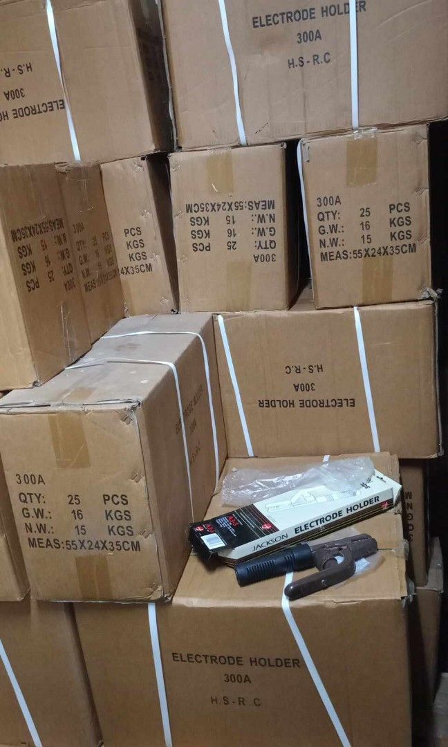 Welding electrode holder Jackson (Category: Construction Tools & Equipment) located in Paranaque City. Submitted by renyshemshardware (Listing ID 1334010188, Image 3). Description: Welding electrode holder 300A 500A wholesale/ retail.