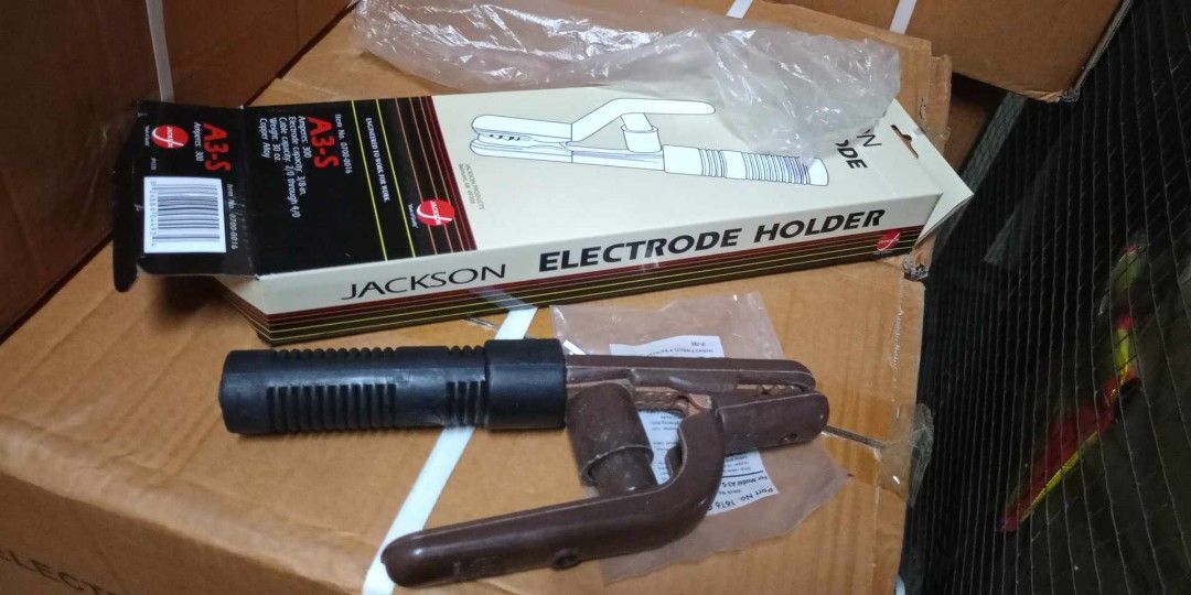 Welding electrode holder Jackson (Category: Construction Tools & Equipment) located in Paranaque City. Submitted by renyshemshardware (Listing ID 1334010188, Image 2). Description: Welding electrode holder 300A 500A wholesale/ retail.