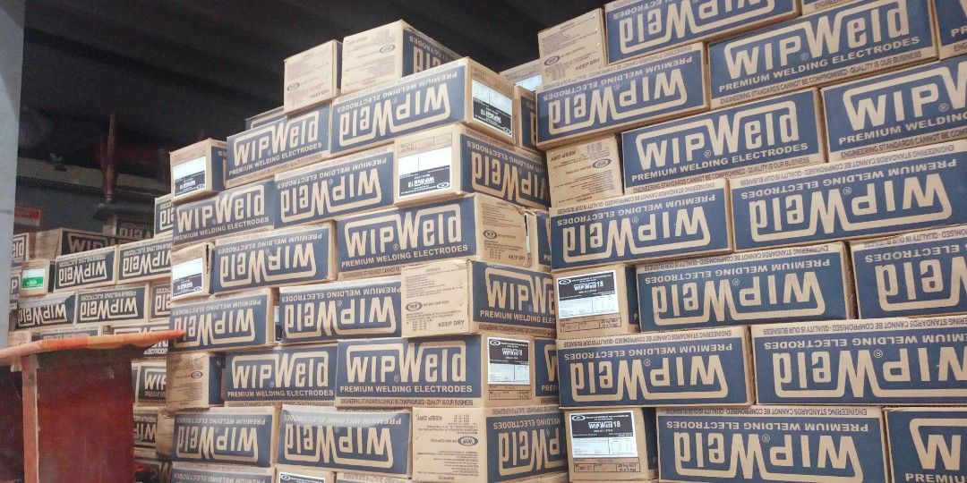 Wipweld welding rods 6013,6011,7018 (Category: Construction & Building Materials) located in Paranaque City. Submitted by renyshemshardware (Listing ID 1334020611, Image 1). Description: WIPWELD welding rods: 6013 3.2mm 20 kilos per box 6011 3.2mm 20 kilos per box 7018 3.2mm 20 kilos per box.