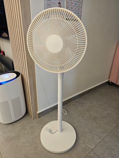 (Category: ) located in . Submitted by sellingstuffherenow (Listing ID 1334021558, Image 1). Description: .